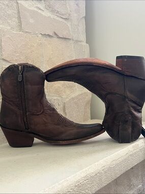 LIBERTY Black Brown Leather Western Ankle Boots